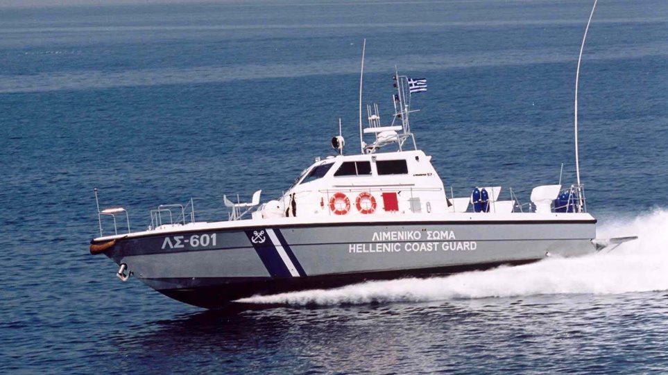 Παροχή βοήθειας σε ιστιοφόρο