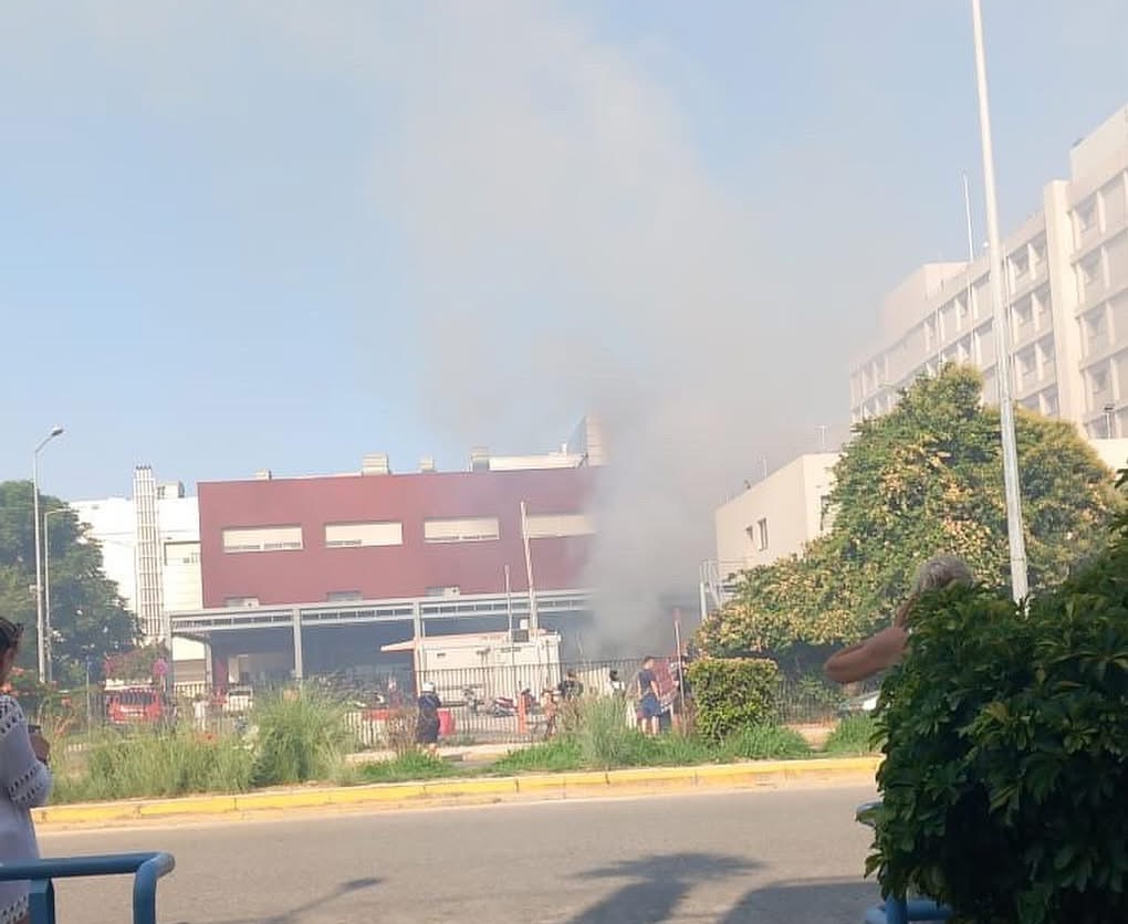 Πάτρα: Συναγερμός για φωτιά στο Νοσοκομείο του Αγίου Ανδρέα – Κινητοποίηση της Πυροσβεστικής