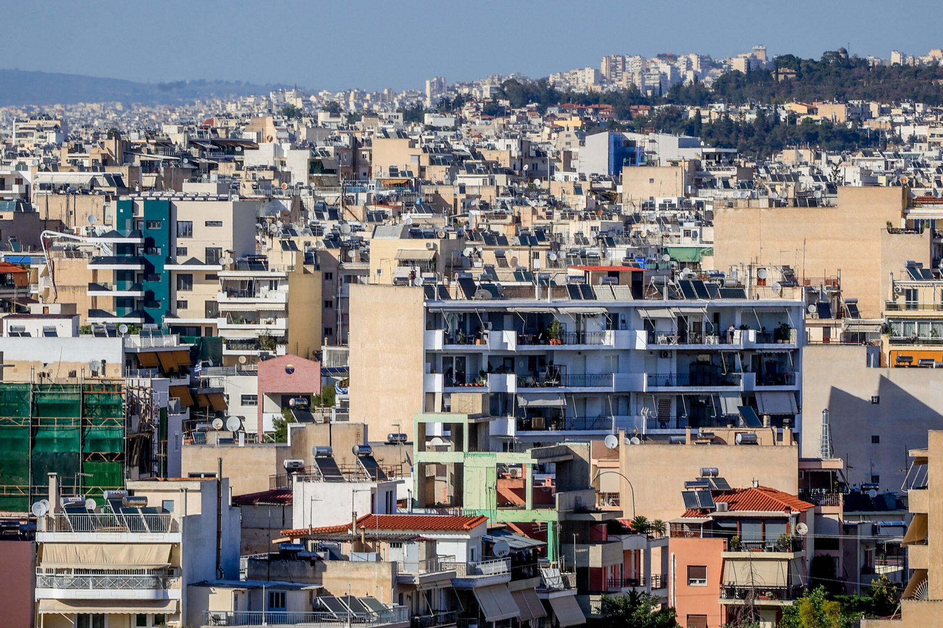 Συνεχίζεται η αύξηση στα στεγαστικά δάνεια: Ένα δισ. ευρώ οι νέες εκταμιεύσεις το πρώτο εξάμηνο του έτους – Τι να προσέχουν οι δανειολήπτες