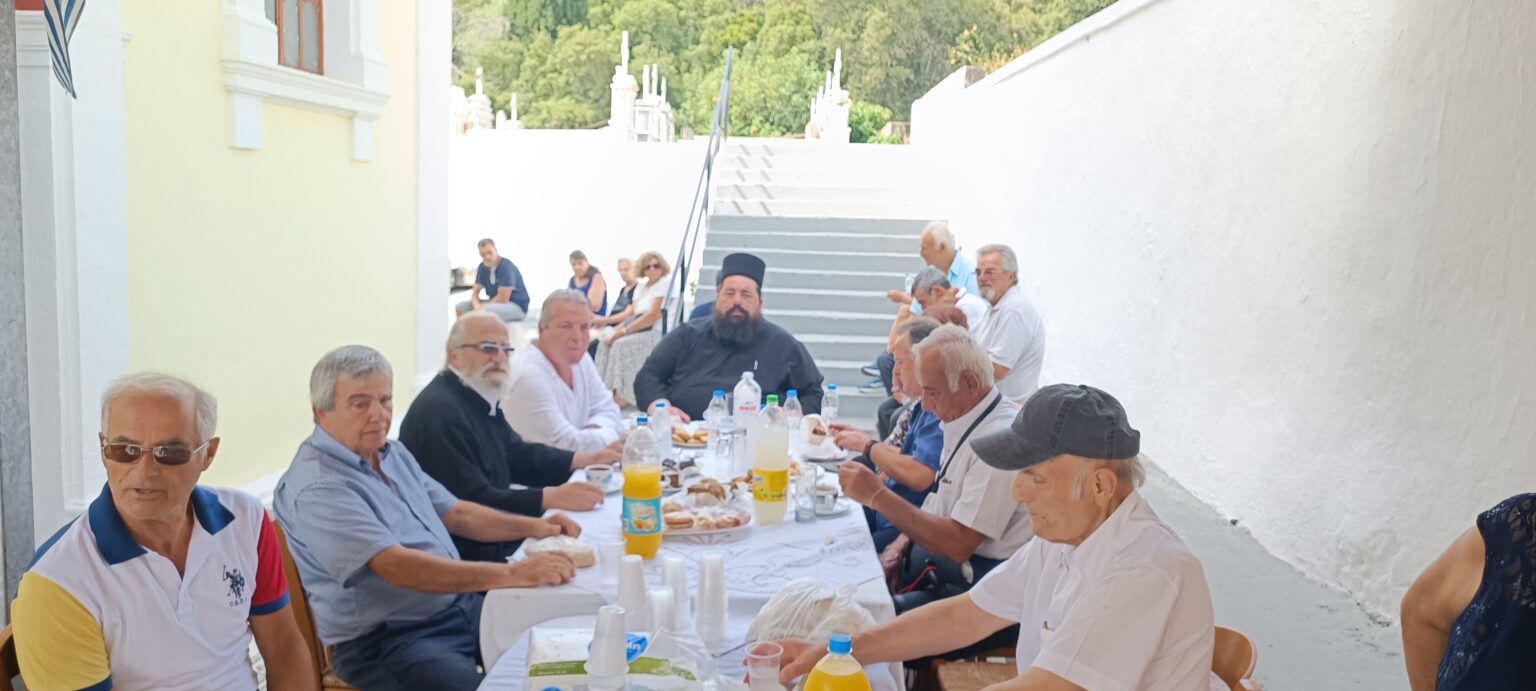 Τα Πουλάτα τίμησαν τον πολιούχο τους Άγιο Παντελεήμονα [εικόνες]