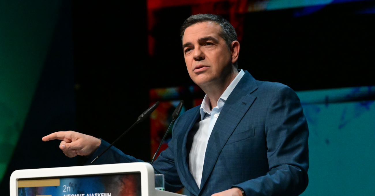 Τσίπρας για Μητσοτάκη: Να ξεπλυθεί ζητάει όποιος είναι λερωμένος, εγώ, πάντως, δεν είμαι σίγουρα