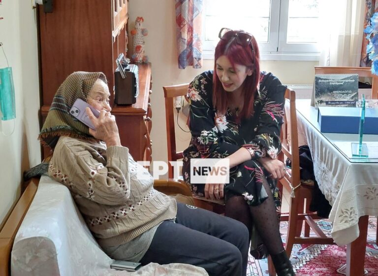 Έφυγε από τη ζωή η γιαγιά αγρότισσα που είχε δωρίσει ένα ασθενοφόρο στο Νοσοκομείο Μεσολογγίου