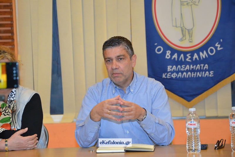 Γιάννης Λυκούδης: Ο Πόρος θέλει σχέδιο με αισθητική, όχι πλακάκια και τσιμέντα