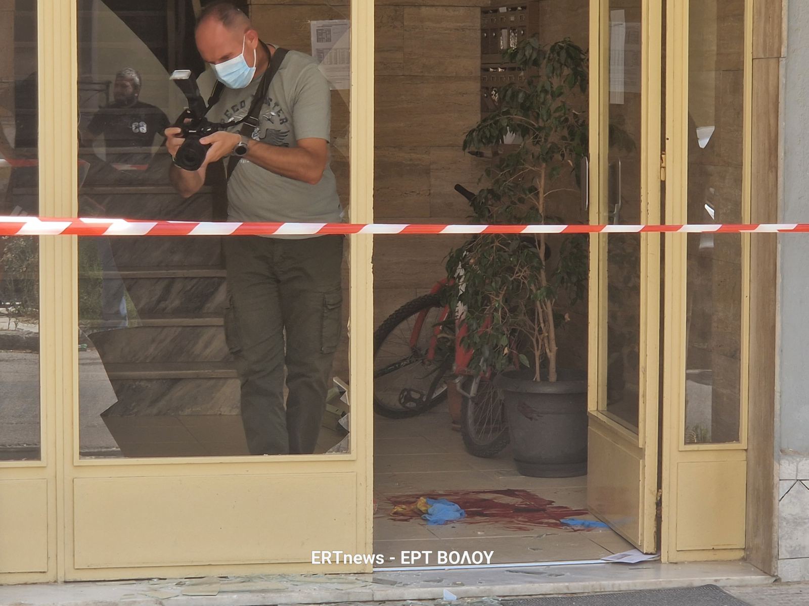 Γυναικοκτονία στον Βόλο: Πλήγμα στον θώρακα ήταν το θανατηφόρο χτύπημα – Ολοκληρώθηκε η ιατροδικαστική εξέταση