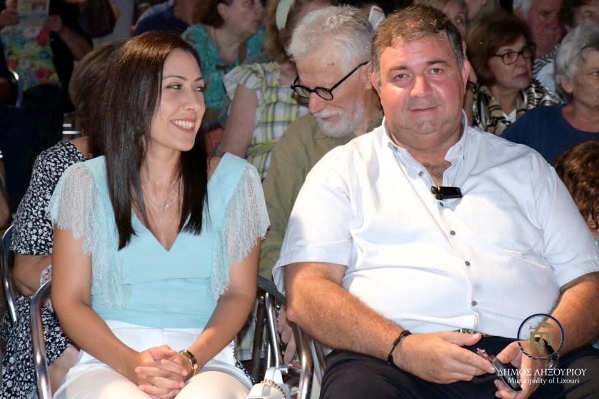 Με κουμπάρα τη Σοφία Ζαχαράκη ο γάμος του Δημάρχου Ληξουρίου στις 31 Αυγούστου