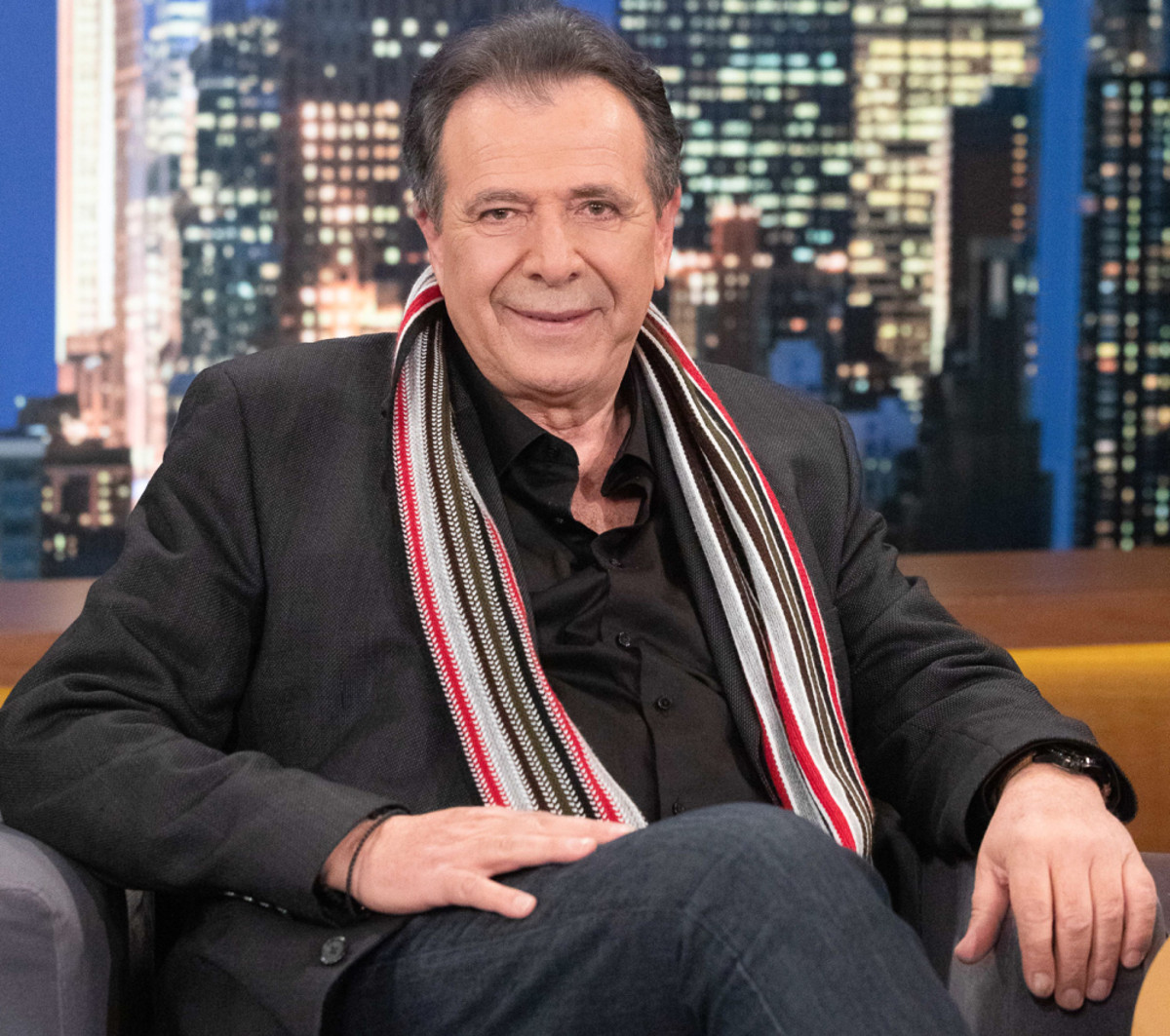 Ο Χρήστος Φωτίδης αποκαλύπτει: «Ο Θύμιος Καρακατσάνης είχε όνειρο να παίξει με τον Μάρκο Σεφερλή»