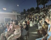 Παιδική θεατρική παράσταση στην Αγία Ειρήνη!