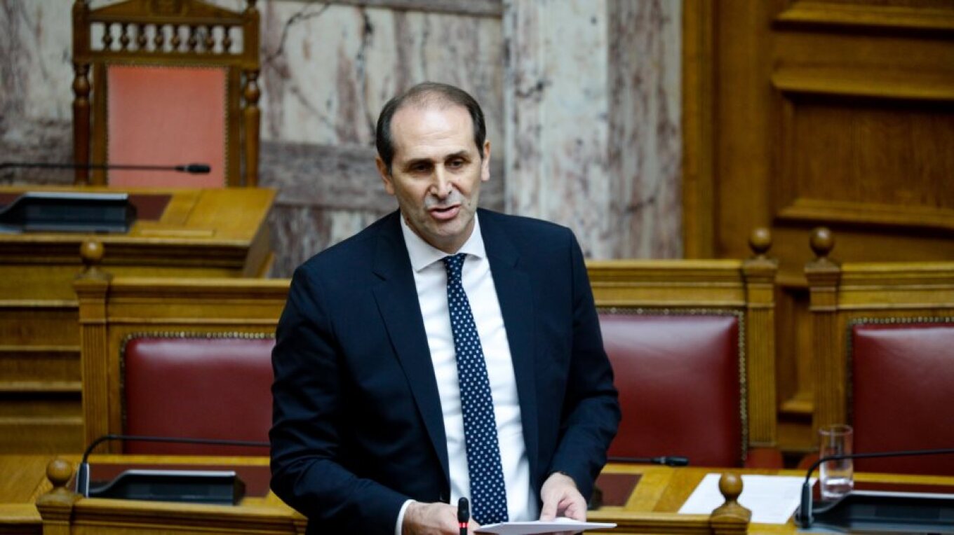 Πέθανε από ανακοπή καρδιάς ο Απόστολος Βεσυρόπουλος