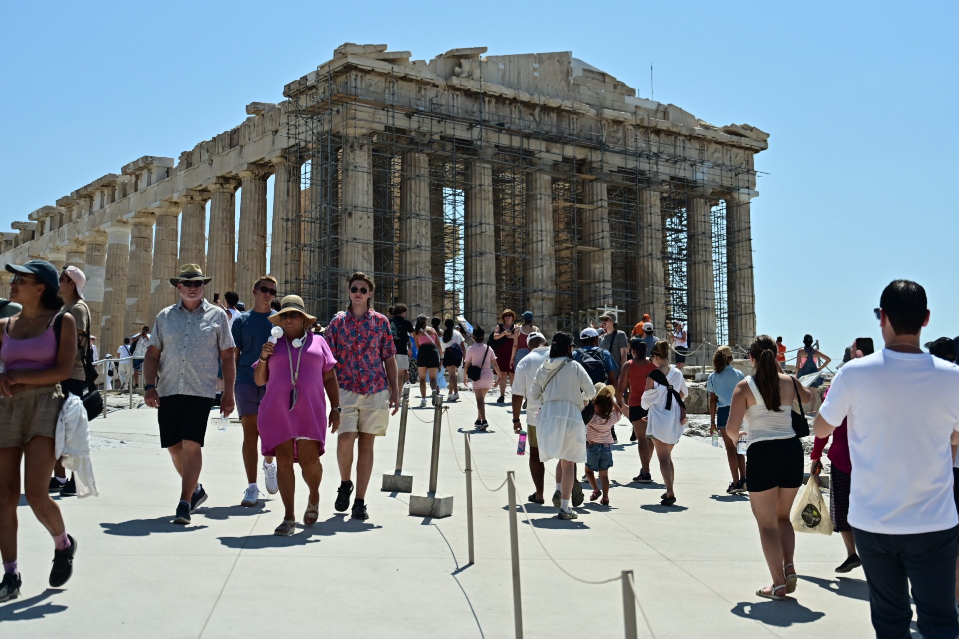 Αισιόδοξα τα μηνύματα στον τουρισμό τον Σεπτέμβριο – Αύξηση 12,5% στα έσοδα