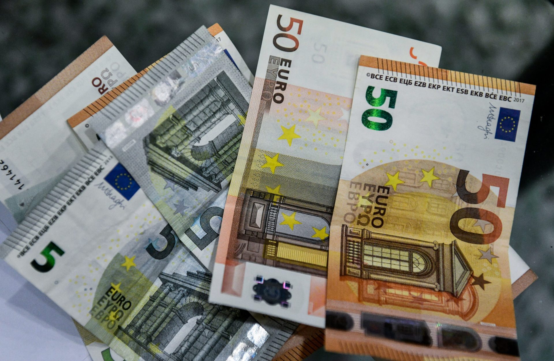 ΔΥΠΑ: 100% επιδότηση μισθών για επιχειρήσεις που προσλαμβάνουν ανέργους