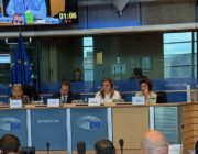 Σάκης Αρναούτογλου προς Επίτροπο Χάνσεν: Στηρίξτε τους Έλληνες κτηνοτρόφους γιατί η Κυβέρνηση τους άφησε στο χείλος του γκρεμού.