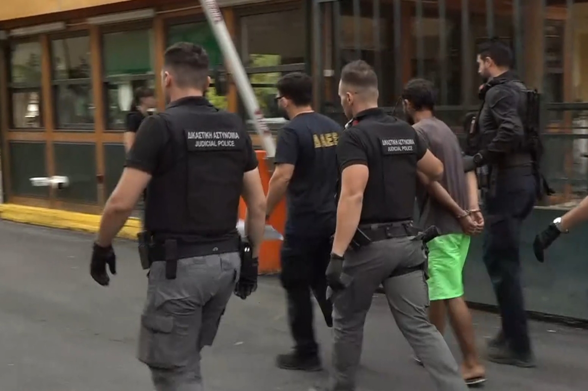 Στη φυλακή για τους εμπρησμούς στον Υμηττό ο 32χρονος Παλαιστίνιος