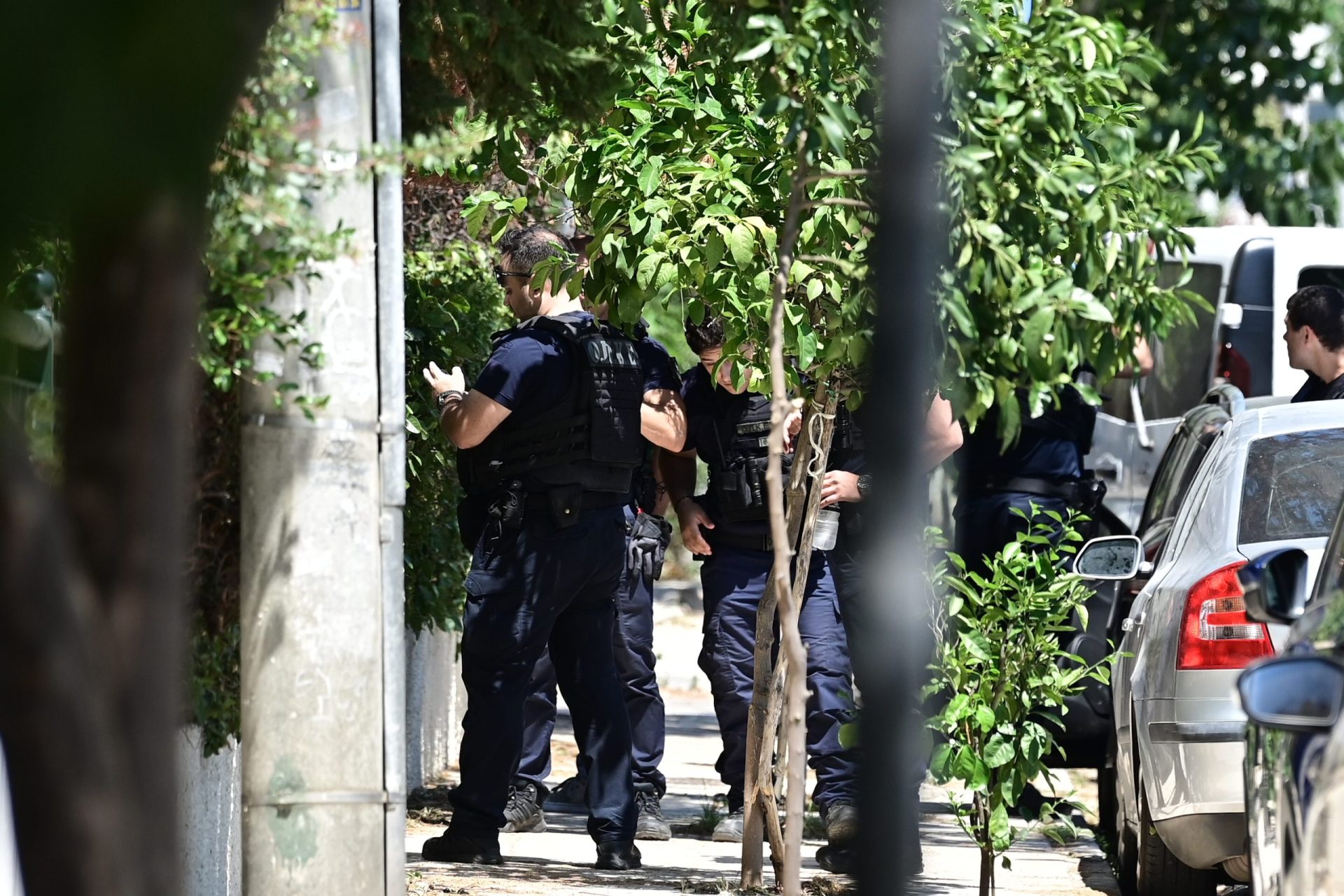 Συλλήψεις αλλοδαπών στα Εξάρχεια για κλοπές: Στόχευαν σταθμευμένα οχήματα και χαλκοσωλήνες