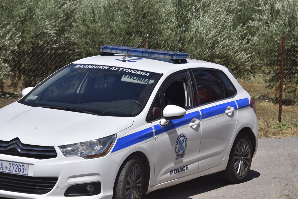 Θρίλερ στη Βοιωτία: Γυναίκα είχε θάψει τη μητέρα της στην αυλή του σπιτιού της για να παίρνει τη σύνταξή της