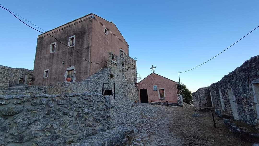 Ιερά Αγρυπνία στην Ιερά Μονή Άτρου για τον Άγιο Καλλίνικο Εδέσσης