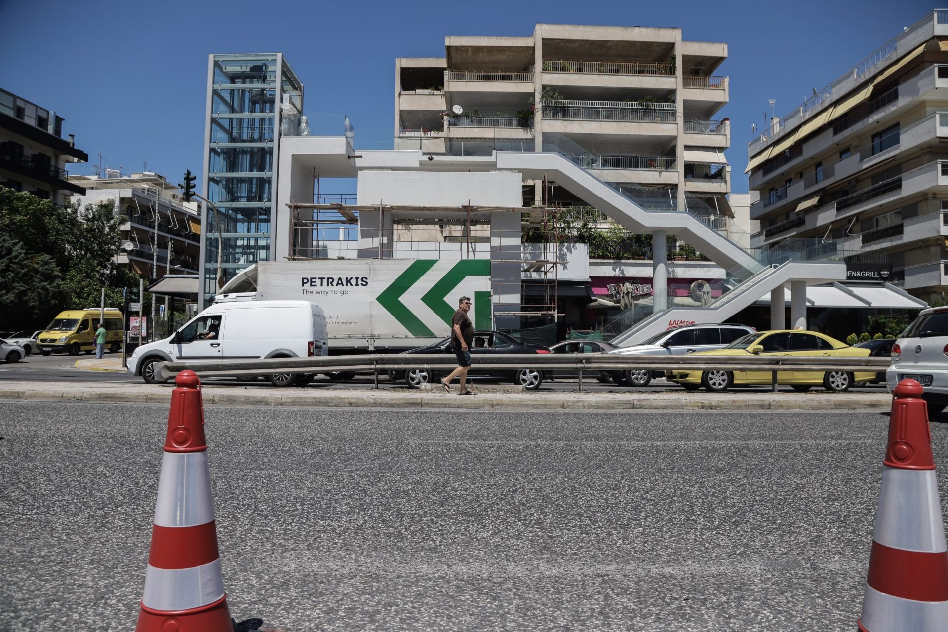 Κυκλοφοριακές ρυθμίσεις σε Αθήνα, Πειραιά για τις μαθητικές παρελάσεις την 28η Οκτωβρίου  Πώς θα λειτουργήσουν οι συγκοινωνίες