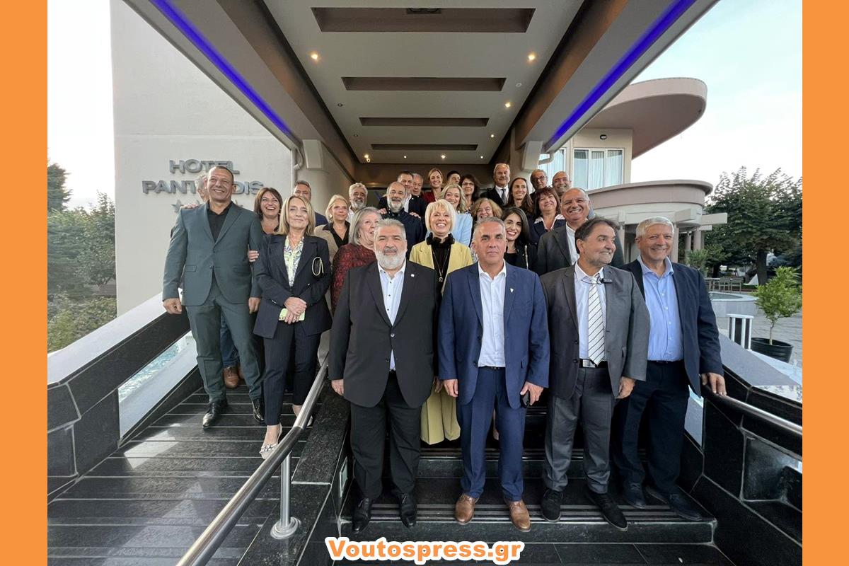 Υπογραφή πράξης αδελφοποίησης Δήμων Ιθάκης και Εορδαίας, Συμμαχία χαρακτήρων.