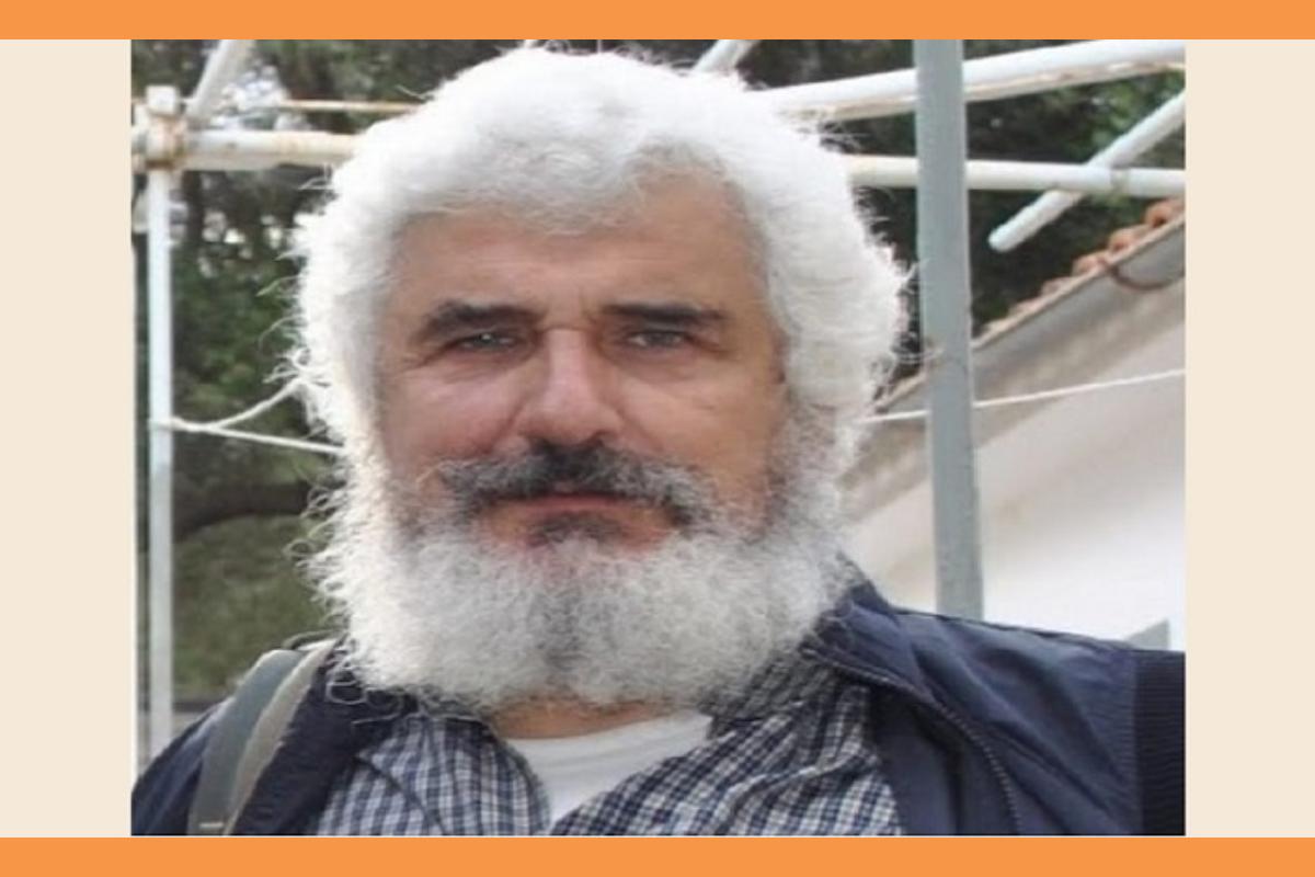 Χάντρες και καθρεφτάκια στους ιθαγενείς μοιράζει ο Βουλευτής Παναγής Καππάτος,