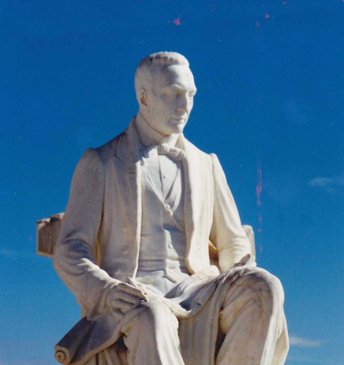 «Εικόνες Μνήμης» στη βιβλιοθήκη Ληξουρίου: Από τον Βικέντιο Δαμοδό έως τον Σταμάτιο Πετρίτση