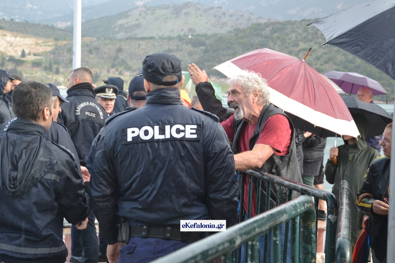 Ένταση στο Αργοστόλι μεταξύ κατοίκων και Ισραηλινών τουριστών [εικόνες +βίντεο]