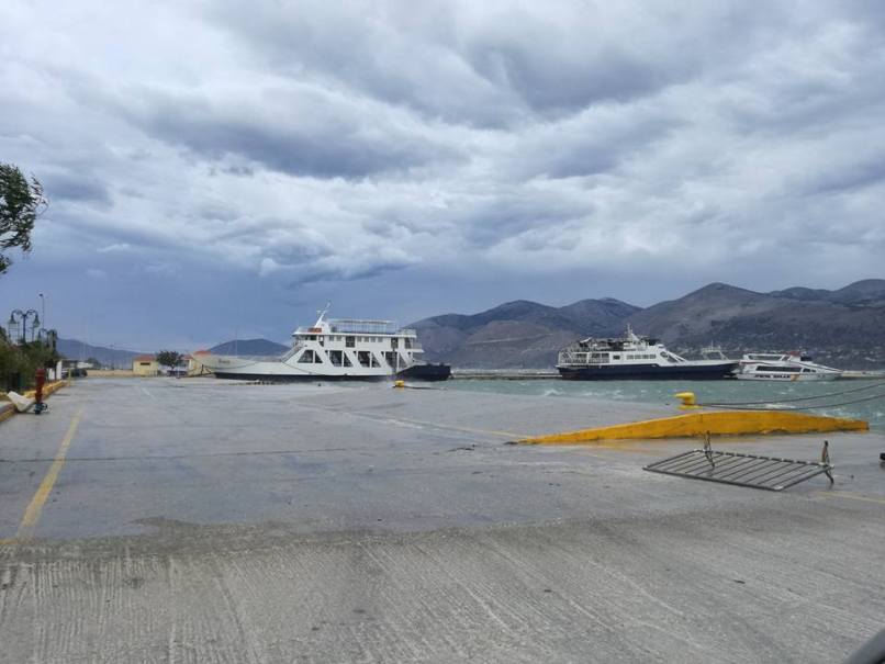 Κλειστή η γραμμή Ληξούρι Αργοστόλι λόγω κακοκαιρίας και σήμερα Δευτέρα