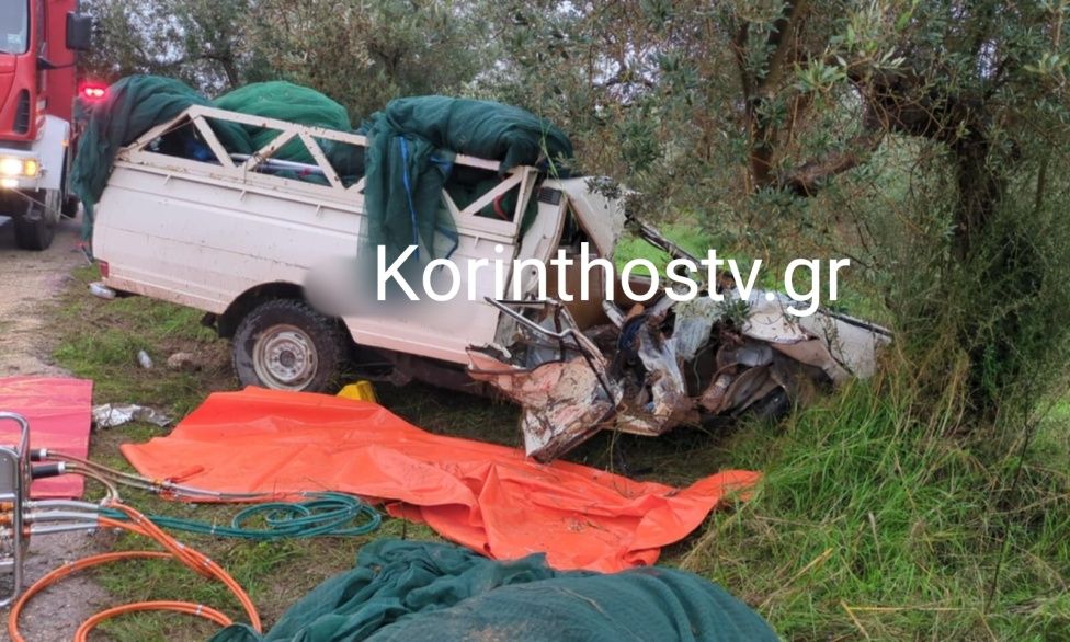 Κορινθία: Ένας νεκρός και δύο σοβαρά τραυματίες – Το αγροτικό «καρφώθηκε» σε ελιά