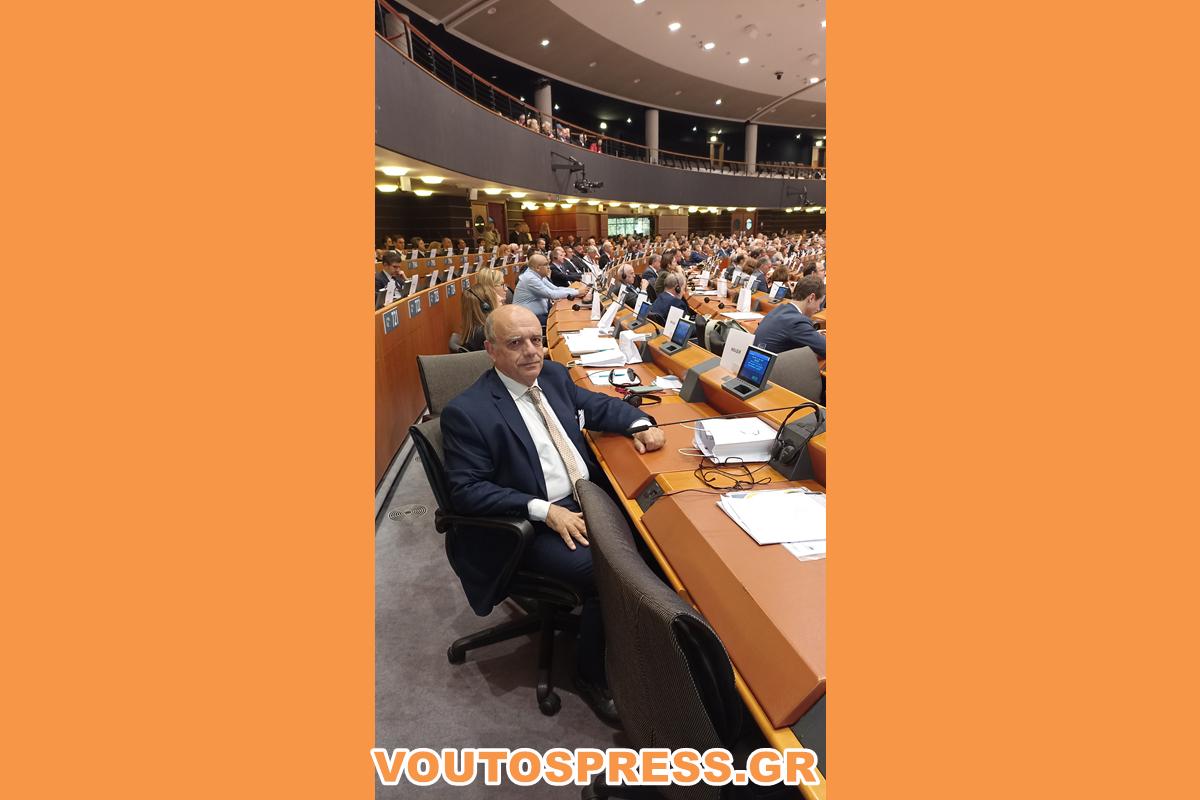 Στην συνεδρίαση εκπροσωπήθηκε το Δίκτυο των  Νησιωτικών Επιμελητηρίων της Ευρωπαϊκής Ένωσης ο Α’ Αντιπρόεδρος του επιμελητηρίου μας κος Ανδρέας Παντελιός