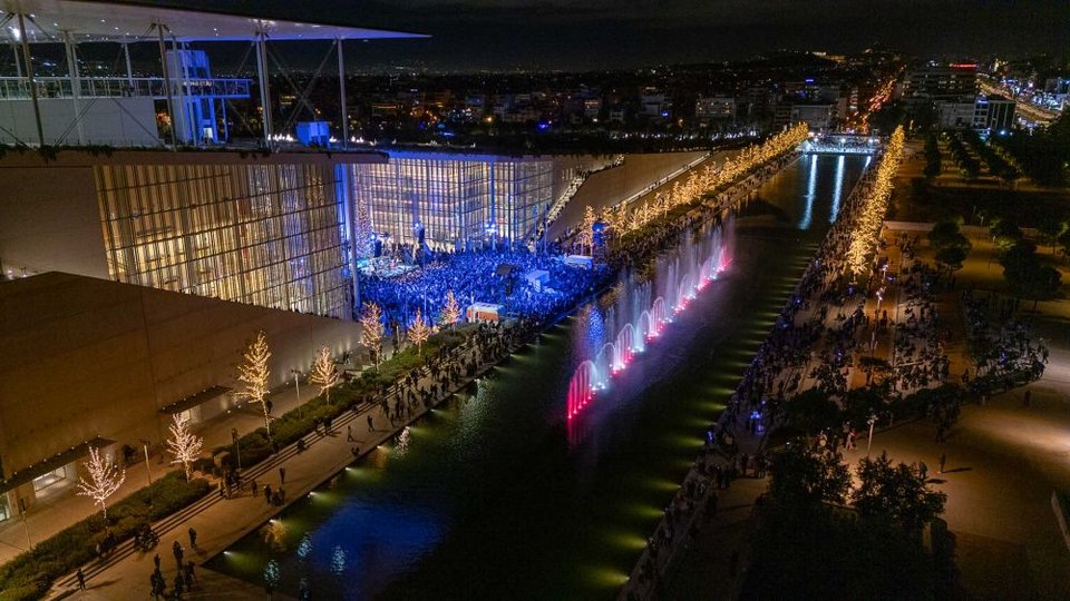 Στολίζεται το ΚΠΙΣΝ για τα Χριστούγεννα: Συναυλίες, παραστάσεις, Christmas Market και Pop Up Bar  Το πρόγραμμα