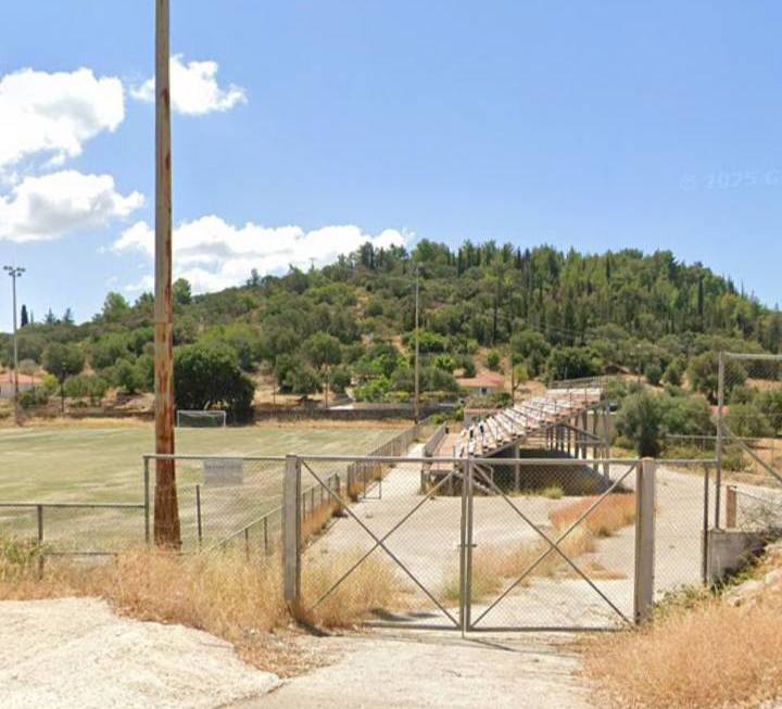 Το Ενωσιακό Γήπεδο Φαρακλάτων και η χαμένη ευκαιρία για το ποδόσφαιρο της Κεφαλονιάς