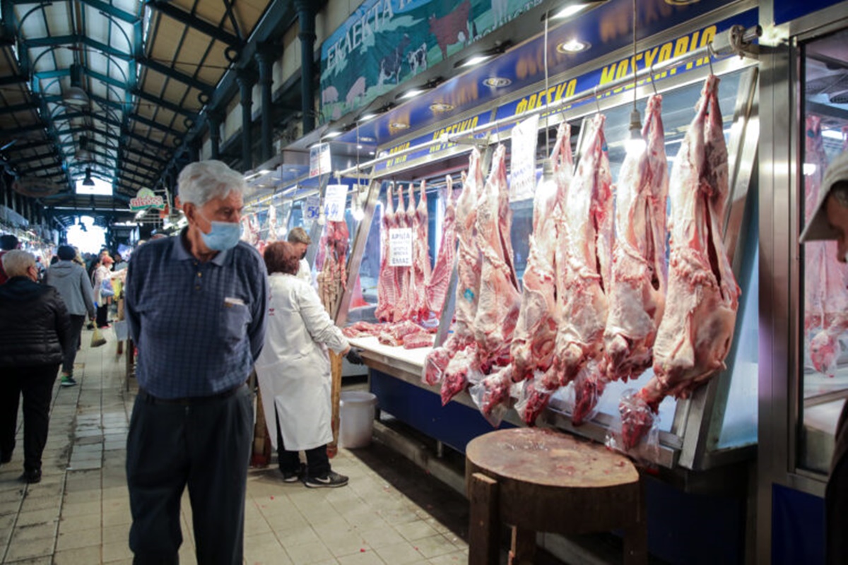 Τραγωδία στο Κιλκίς: Κρεοπώλης έκοψε κατά λάθος τη μηριαία αρτηρία του και πέθανε