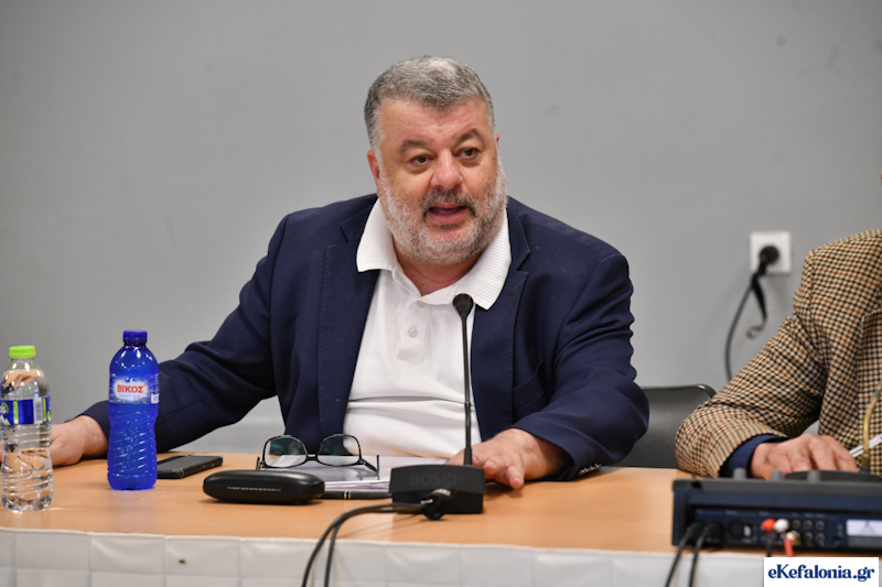 Δήμαρχος Αργοστολίου για συνταξιοδότηση Νικόλα Καγκάδη: ‘’Αποχαιρετούμε έναν άνθρωπο που υπηρέτησε με συνέπεια, εργατικότητα και ήθος»