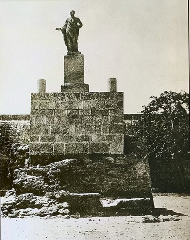 Έκθεμα Ιανουαρίου 2026 στην Κοργιαλένειο: Ο ανδριάντας του Maitland στο Αργοστόλι