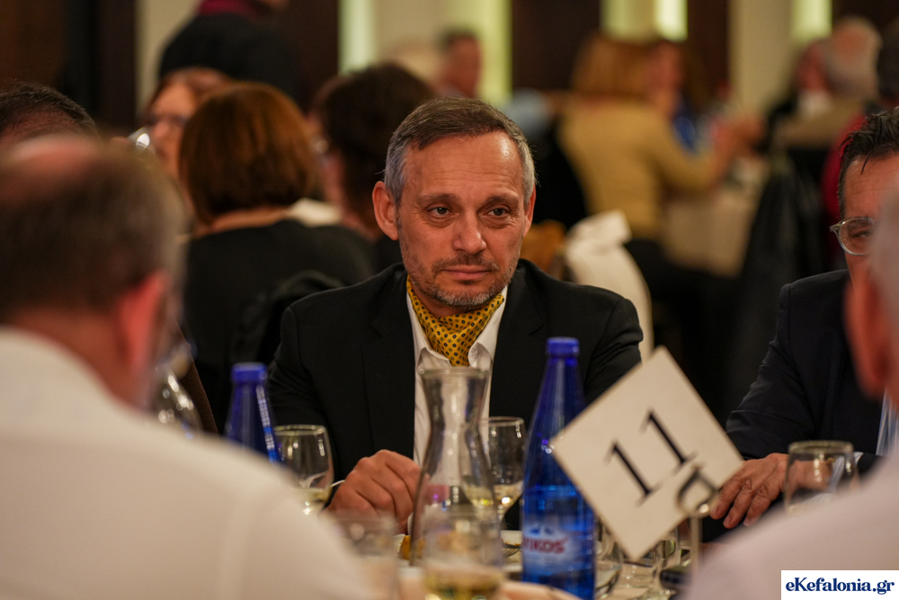 Ηλίας Στεφανάτος: Το Αργοστόλι έχασε την καρδιά του – πόλη για να περνάς, όχι για να ζεις