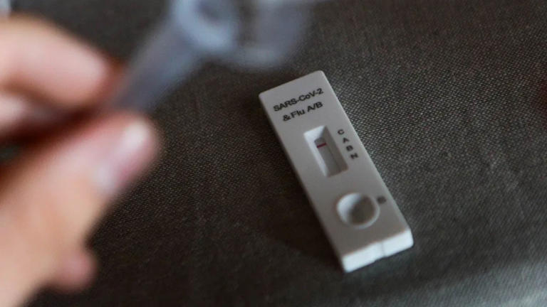 «Καλπάζει» η γρίπη Α: Μπορεί να μεταδοθεί μέχρι και δυο 24ωρα πριν εμφανιστούν συμπτώματα – Σε εγρήγορση η επιστημονική κοινότητα