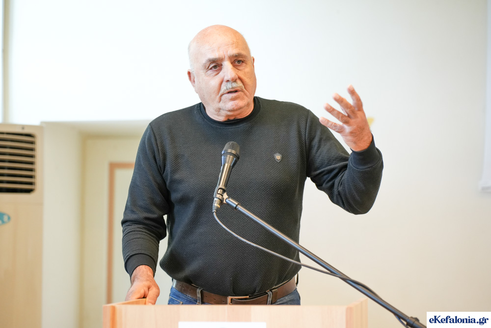 Λάβρος ο Βαγγέλης Θεοφιλάτος: Δήμαρχος Ληξουρίου σε επικήρυξη –Πρώτη φορά στα χρονικά