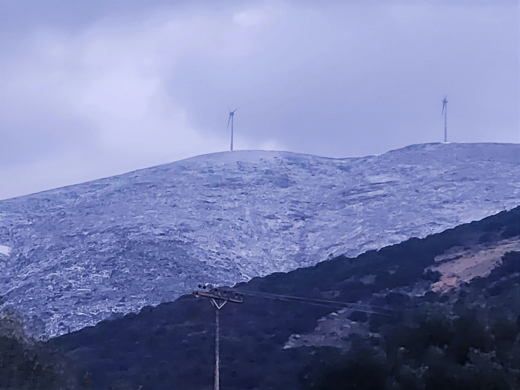 Λευκή πινελιά στα Διλινάτα – Ελαφρύ πασπάλισμα τις πρώτες πρωινές ώρες
