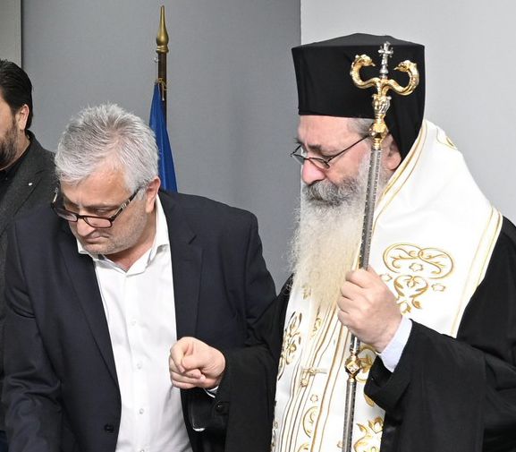 Το Επιμελητήριο έκοψε την πίτα του για το νέο έτος 2026