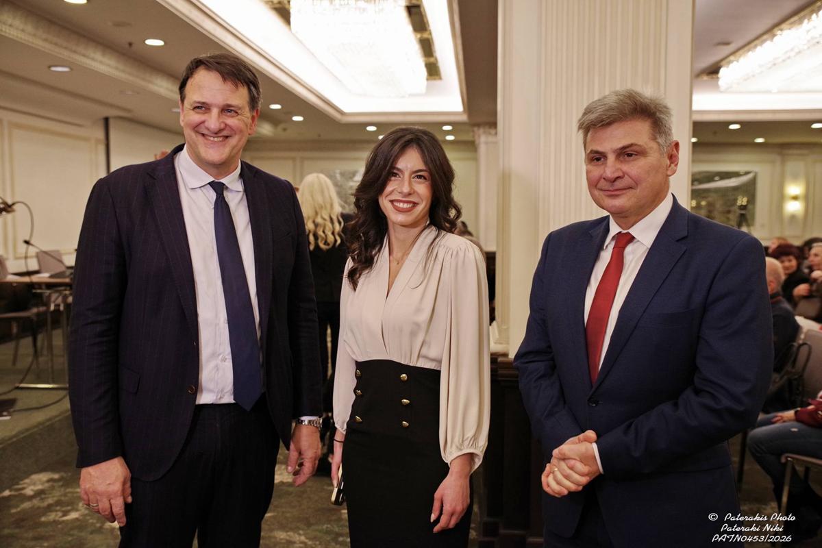 Δυνατό μήνυμα από την εκδήλωση: Φρένο στα Funds. Στέγη για όλους. Θα νικήσουμε!