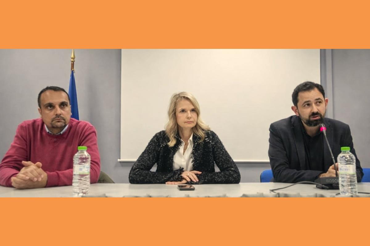 Το ΠΑΣΟΚ έδωσε το παρών στην ομιλία της Μιλένας Αποστολάκη στο Αργοστόλι