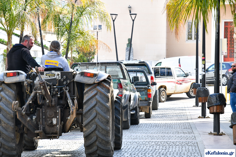 ΕΑΣΚΙ: Παράταση για τις μπάρες ασφαλείας στα τρακτέρ