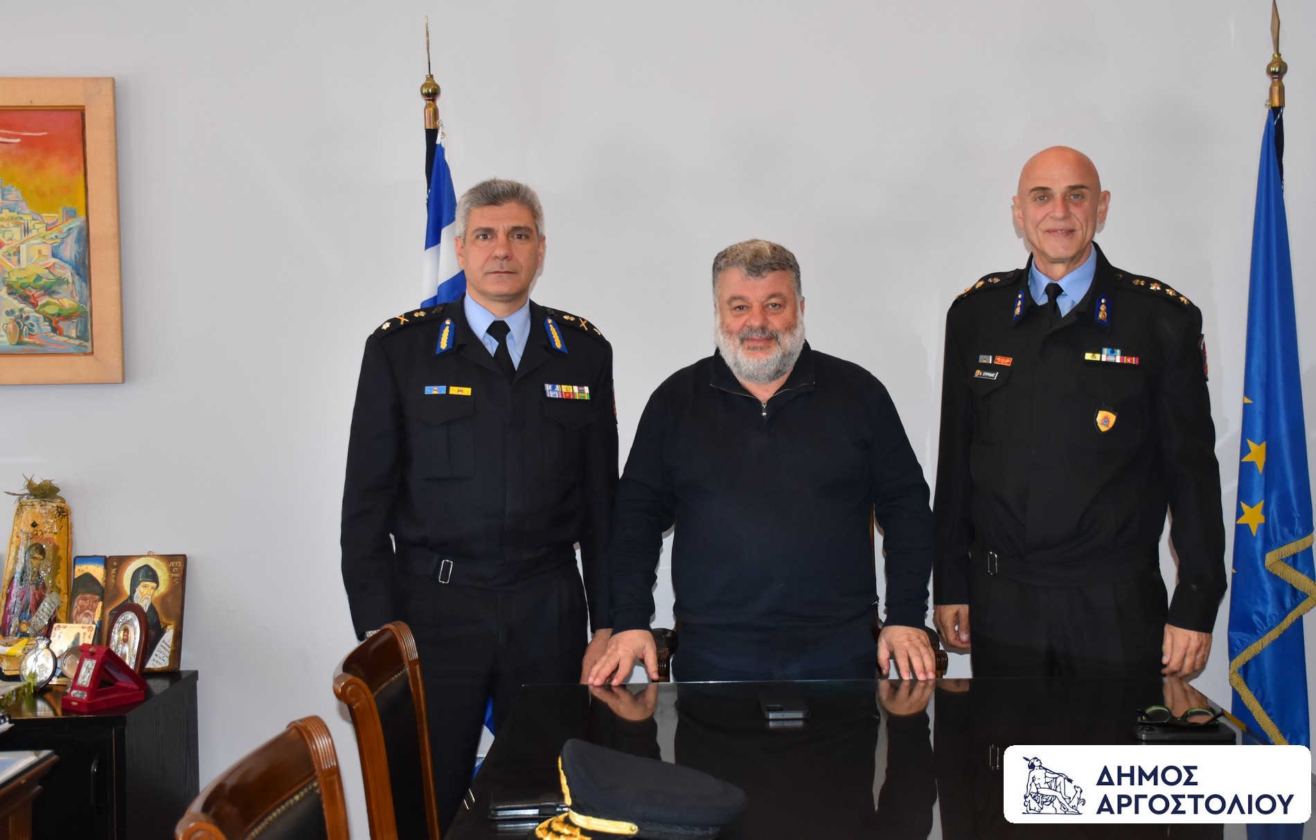 Επίσκεψη νέου Περιφερειακού Διοικητή Πυροσβεστικών Υπηρεσιών Ιονίων Νήσων, στον Δήμαρχο Αργοστολίου