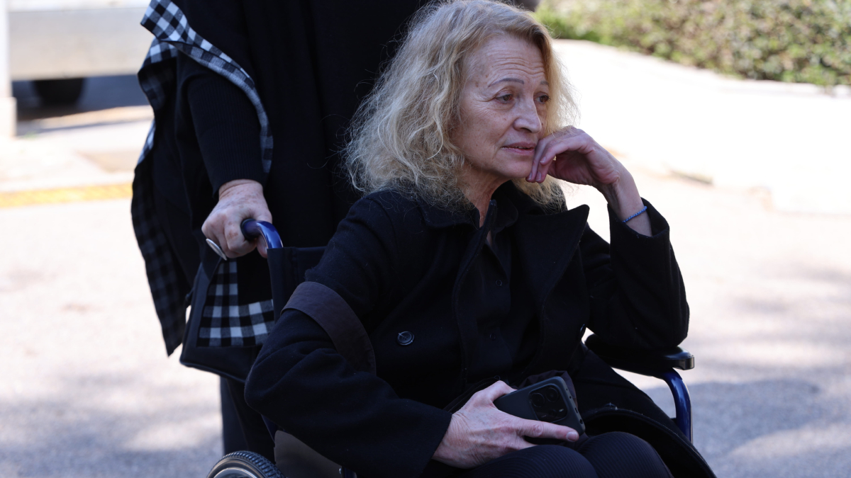 Λουκία Πιστιόλα: Σε αναπηρικό αμαξίδιο πλέον η ηθοποιός – Η σπάνια δημόσια εμφάνισή της