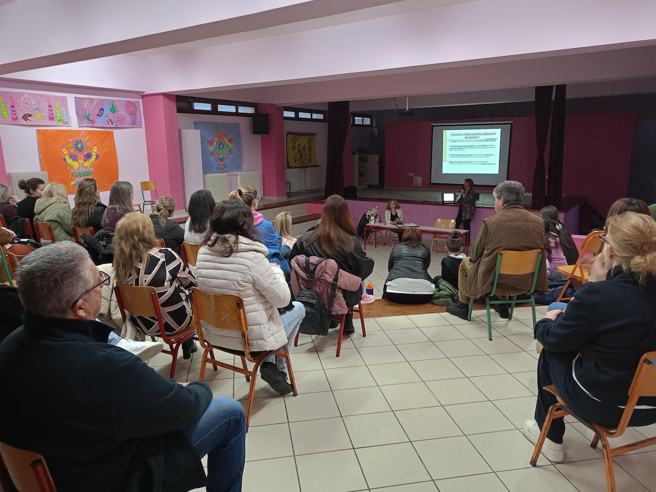 Με επιτυχία η εκδήλωση «Μύθοι και Αλήθειες για την Παιδική Διατροφή» στο Αργοστόλι [εικόνες]