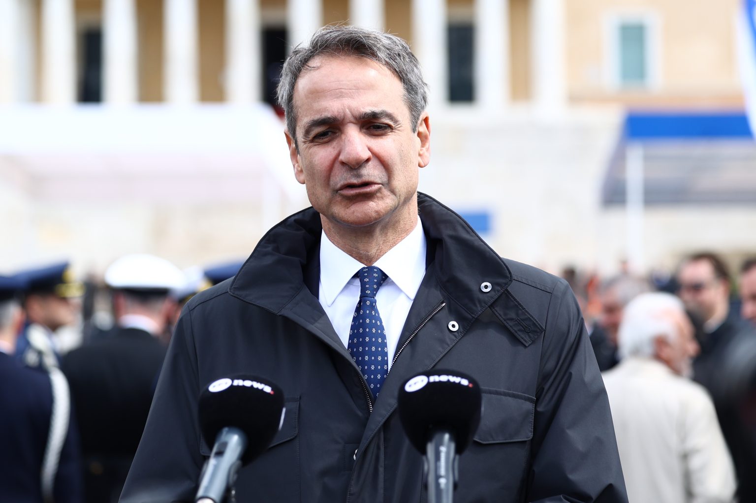 Μητσοτάκης για την 25η Μαρτίου: Η επένδυση στην εθνική άμυνα δεν αποτελεί πολυτέλεια αλλά αναγκαιότητα – Η Ελλάδα προχωρά «σταθερά και τολμηρά μπροστά»