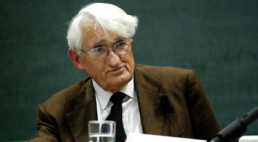 Πέθανε σε ηλικία 96 ετών ο φιλόσοφος και κοινωνιολόγος Γιούργκεν Χάμπερμας
