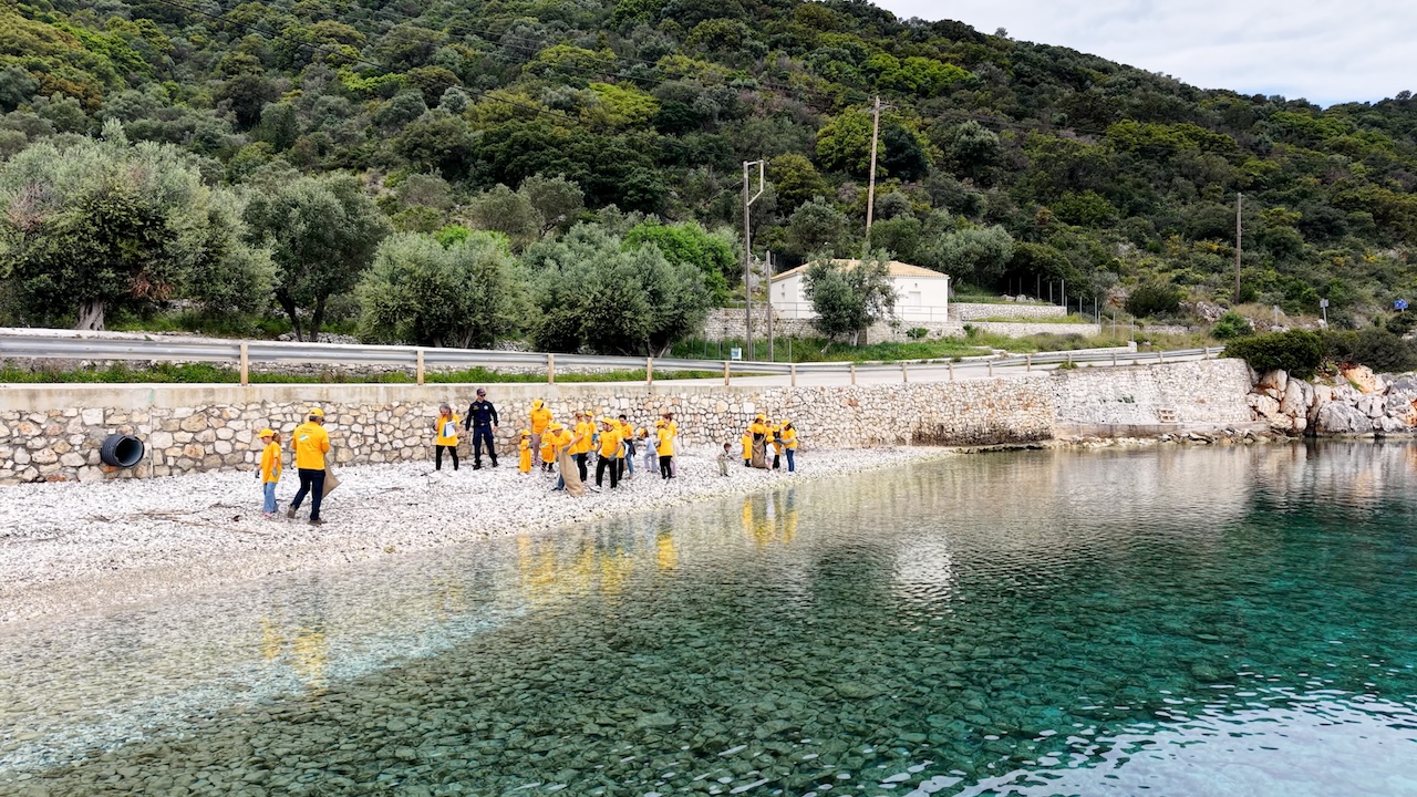 43 κιλά απορριμμάτων σε μία δράση: Παρέμβαση της Levante Ferries στην Ιθάκη [εικόνες]