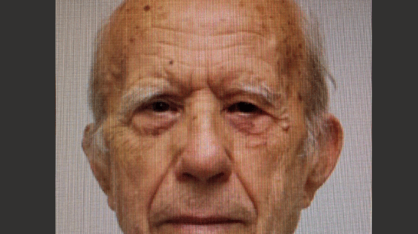 Αυτή είναι η φωτογραφία του 89χρονου δράστη που άνοιξε πυρ στον ΕΦΚΑ και το Εφετείο