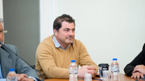 Χαβριάτα: Σταματημένες εργασίες και επικίνδυνος δρόμος – Ερωτήματα Βαλλιάνου