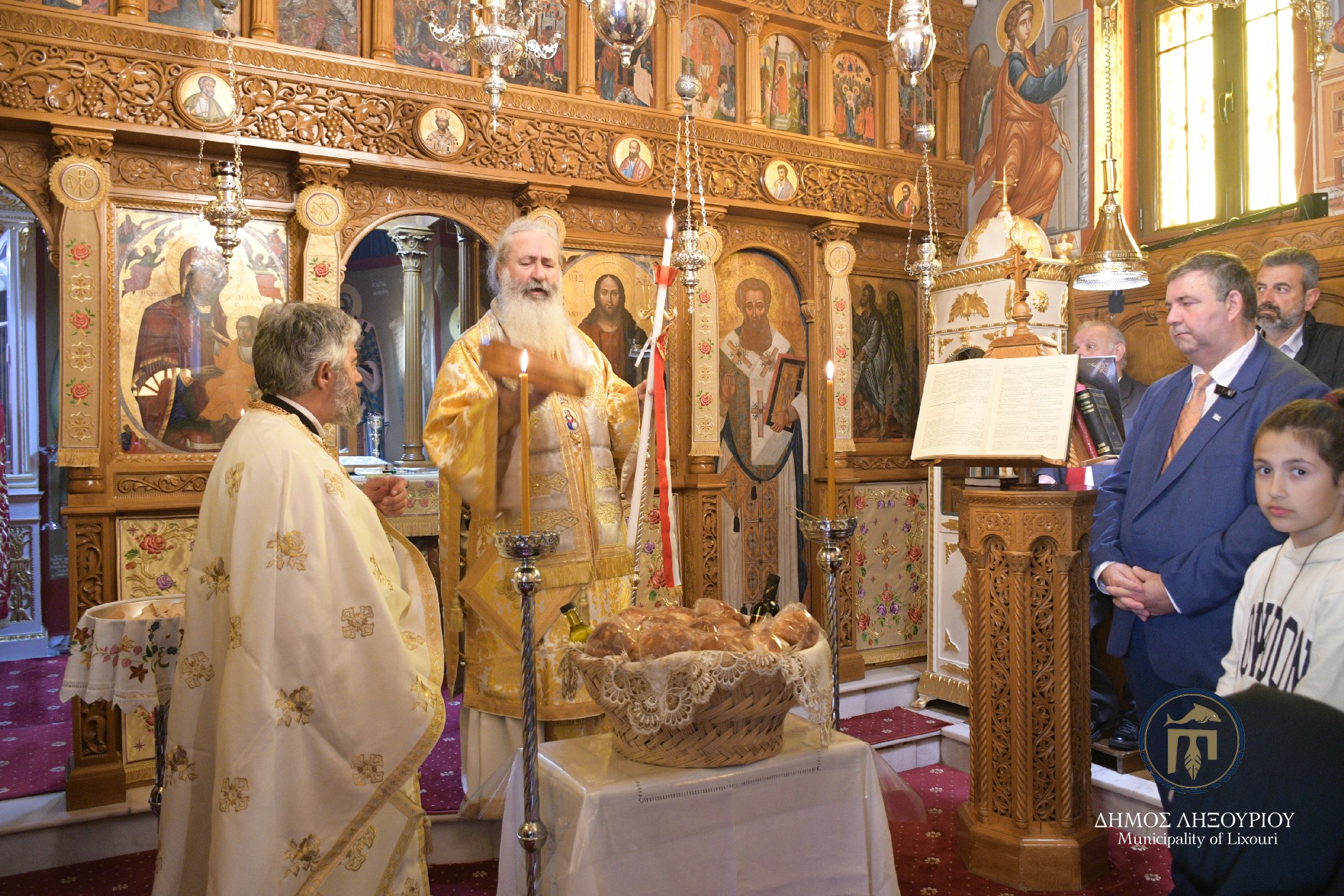 Δευτέρα του Πάσχα στην Ιερά Μονή Κορωνάτου με τον Μητροπολίτη Δημήτριο [εικόνες]