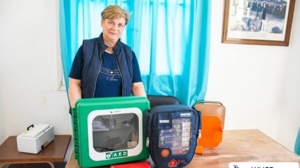 Δωρεά απινιδωτή στην Κοινότητα Σβορωνάτων [εικόνες]